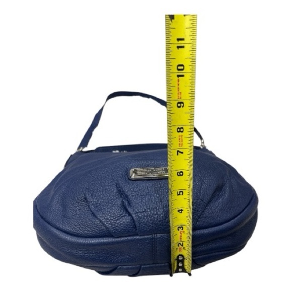 MARC BY MARC JACOBS Q Hillier Pebbled Hobo Shoulder Bag Navy - Picture 12 of 16